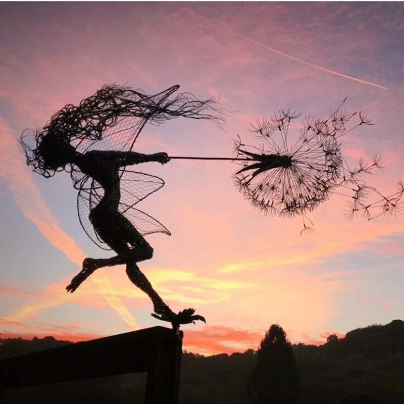 Fairy Garden Stake Sculpture Metal Dandelion Lawn Ornament Weather Resistant Outdoor Decoration for Flower Beds | Garden and Patio